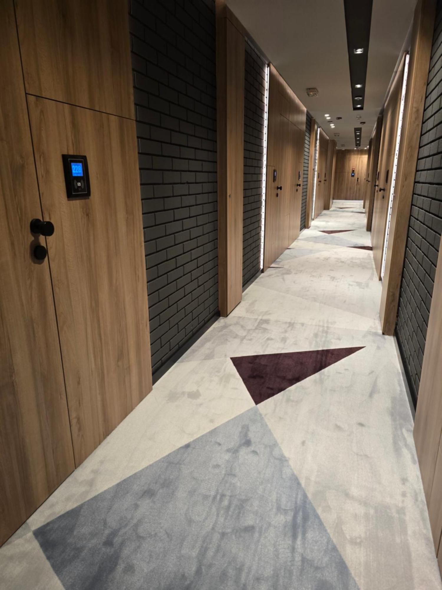 Hotel Vojvoda Putnik Vranje Kültér fotó